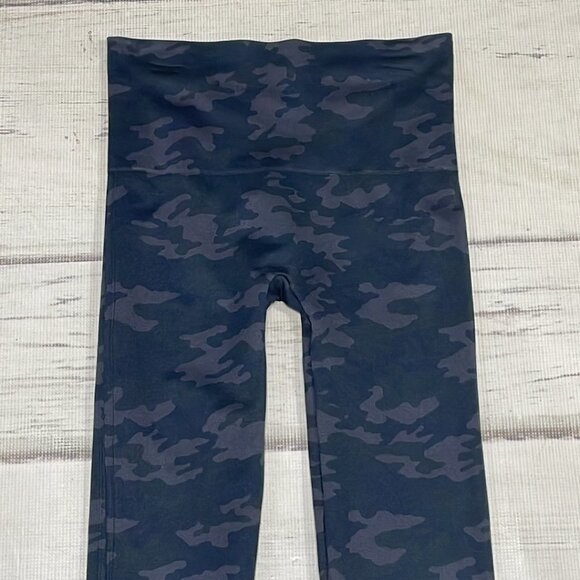 SPANX Camo Leggings Ankle Skinny Green Size Large L - Picture 4 of 11